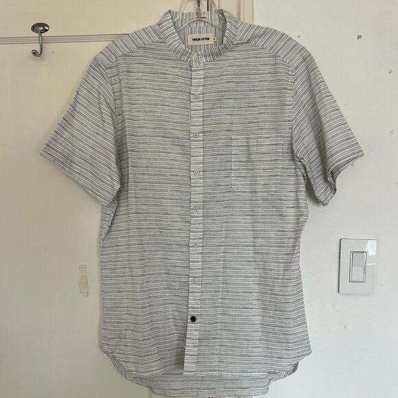 Tailor Stitch Banded Collar Short Sleeve Shirt - Picture 6 of 10